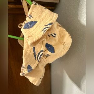 Kate Quinn Cream Baby Hat with beach print